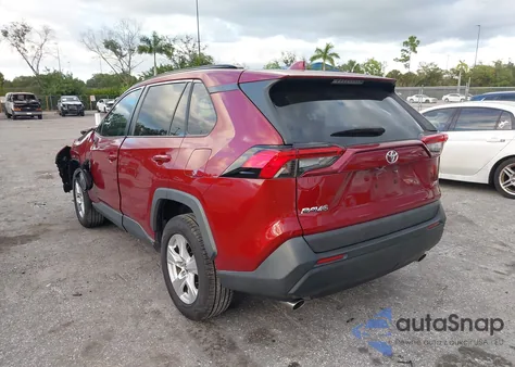 2021 Toyota Rav4 Xle from USA, damaged, VIN 2T3W1RFVXMC085978
